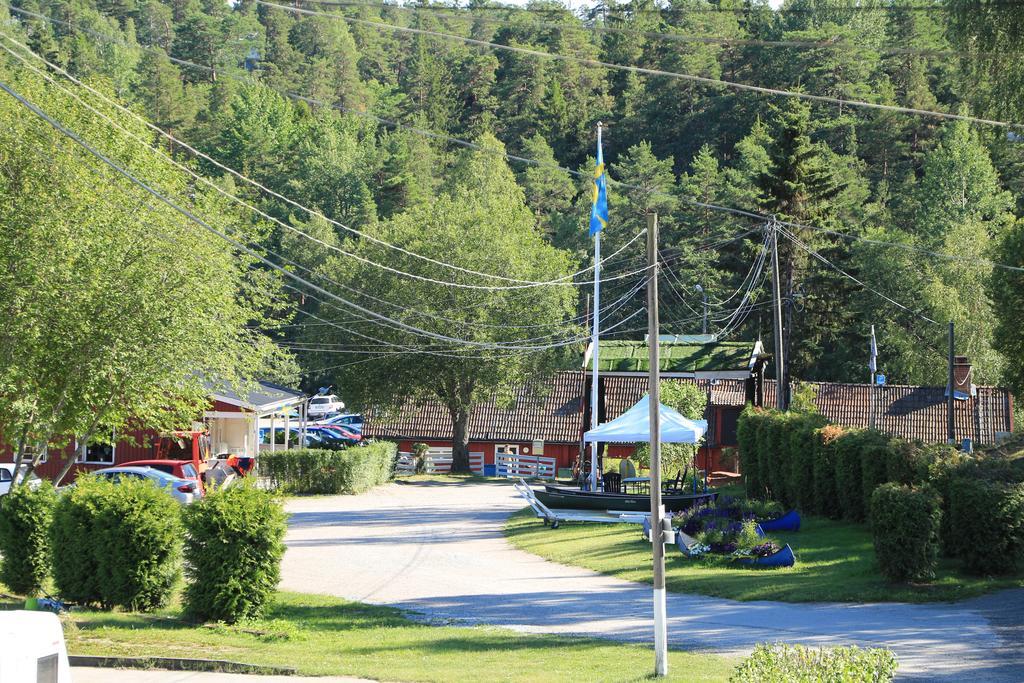 Roesjoebaden Camping & Stugby Sollentuna Exterior photo